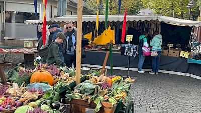 Foto 11 naar Oogstmarkt