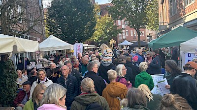 Foto 2 naar Oogstmarkt